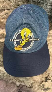 1998 Looney Tunes Tweedy Bird denim hat
